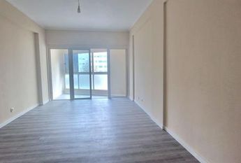 Apartamento T3 em Lisboa