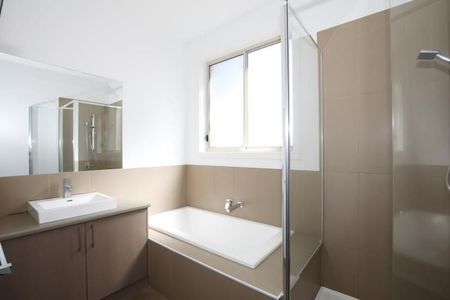 Stunning Unit in Unbeatable Location! - Photo 3