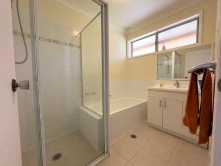 216 Brisbane Water Drive, Point Clare NSW 2250 - Photo 5