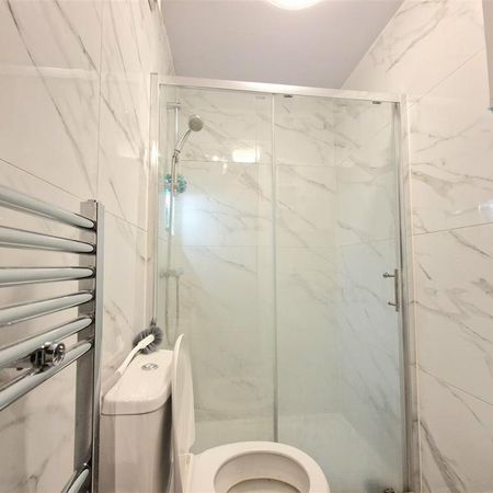 1 bedroom property to rent - Photo 3