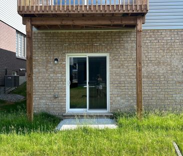 For Lease - 26 Valleybrook Road Unit# Upper, Barrie, Ontario - Photo 1