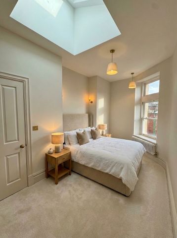 2 Bed Flat, North St, BS3 - Photo 4