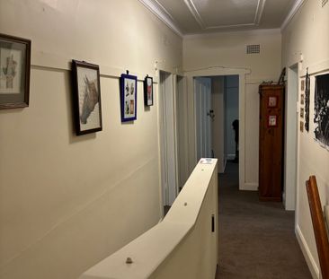 Gladesville - Photo 2