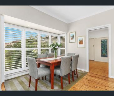 Private family residence set on quiet corner block - Photo 2