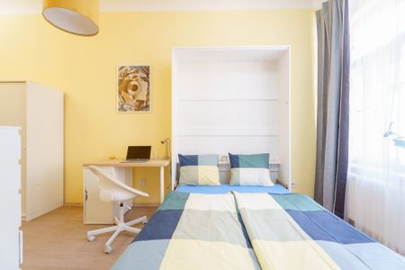 Moderní zařízené studio k pronájmu – Praha 4, Nusle - Fotografie 3