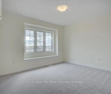 546 FIR COURT - Photo 5