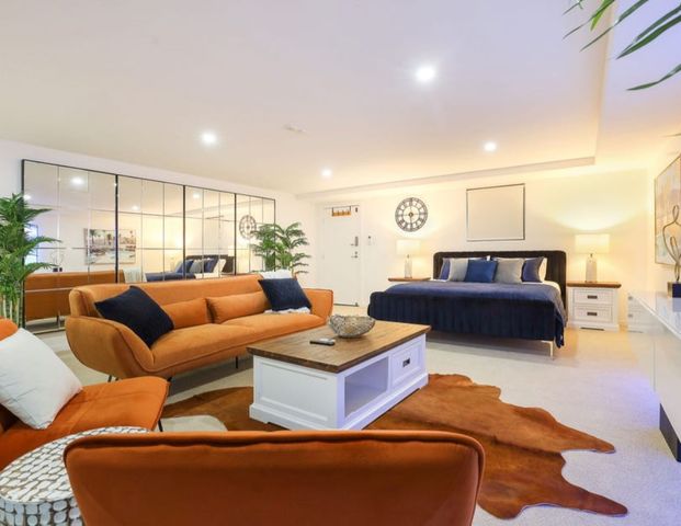 1a/44 Tamborine Street, Mermaid Beach QLD 4218 - House For Rent | Domain - Photo 1