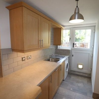 CENTRAL BRENTWOOD, Property for rent - Photo 1