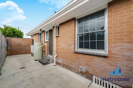 3/28 Raeburn Street, PASCOE VALE, VIC - Photo 4