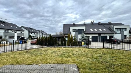 Dom niedaleko Wrocławia / wysoki standard / ogród - Zdjęcie 4