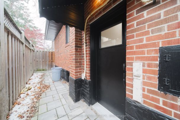 56 Burrows Avenue #Lower - Photo 1