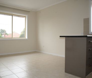 4/12 Donne Street, Coburg VIC 3058 - Apartment For Rent | Domain - Photo 2