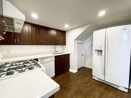 For Lease - 254 Browndale Crescent Unit# Bsmt, Richmond Hill, Ontario - Photo 5