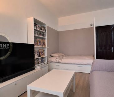 Location Appartement 1 pièce 32m² MARSEILLE 4ème - Photo 3