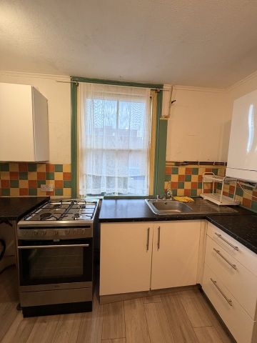 1 Bed Flat, Baronsmere Road, N2 - Photo 5