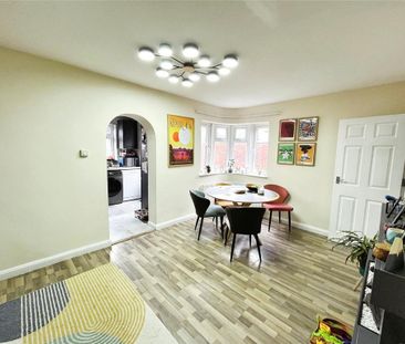 2 bedroom semi-detached house to rent - Photo 3