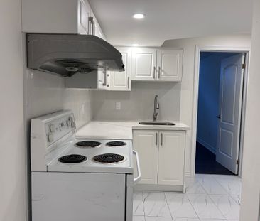 For Lease - 8 Finley Way, Markham, Ontario - Photo 4