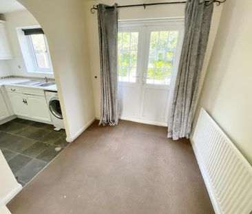 3 bedroom semi-detached house to rent - Photo 3
