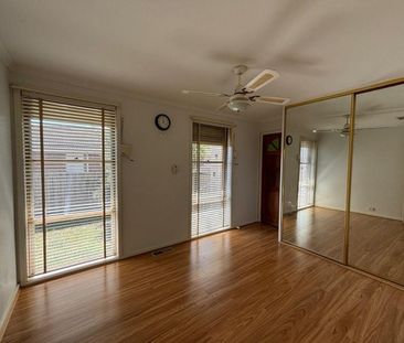 3 BEDROOM FAMILY HOME - Photo 6