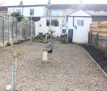 2 bedroom terraced house to rent - Photo 5