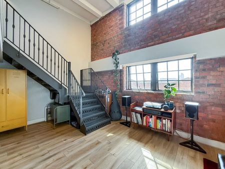 2 Bed Flat, Regent Road, L3 - Photo 2
