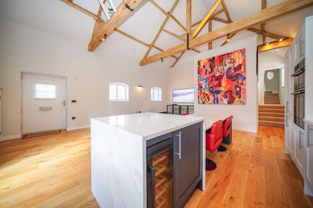 Bulbourne Yard, Tring, Bulbourne - Photo 2