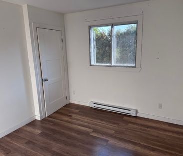 8321 Boul. Maurice-Duplessis, H1E 3B5, H1E 3B5, Montréal - Photo 4