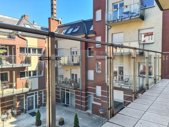 Poznań Centrum ul. Za Groblą - Photo 1