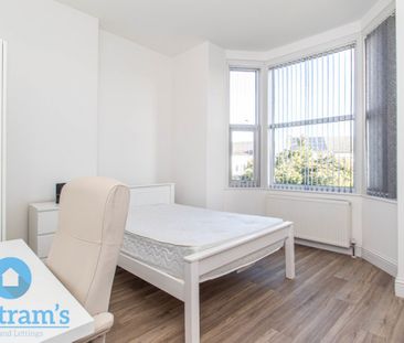 2 bed Apartment for Rent - Photo 6