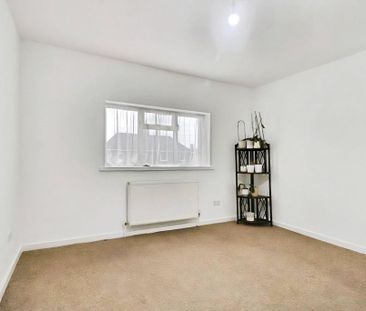 4 bedroom house to rent - Photo 3