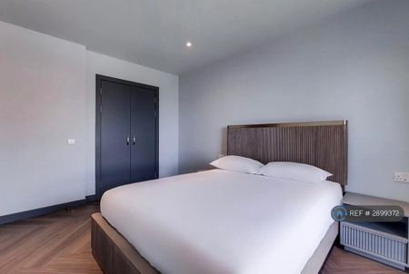 1 bedroom in a house share to rent - Photo 3