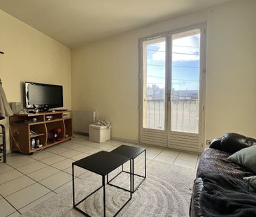 Location Appartement 3 pièces 37m² BORDEAUX 33800 - Photo 3