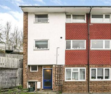 Guildford Park Avenue, Guildford, GU2 - Photo 1