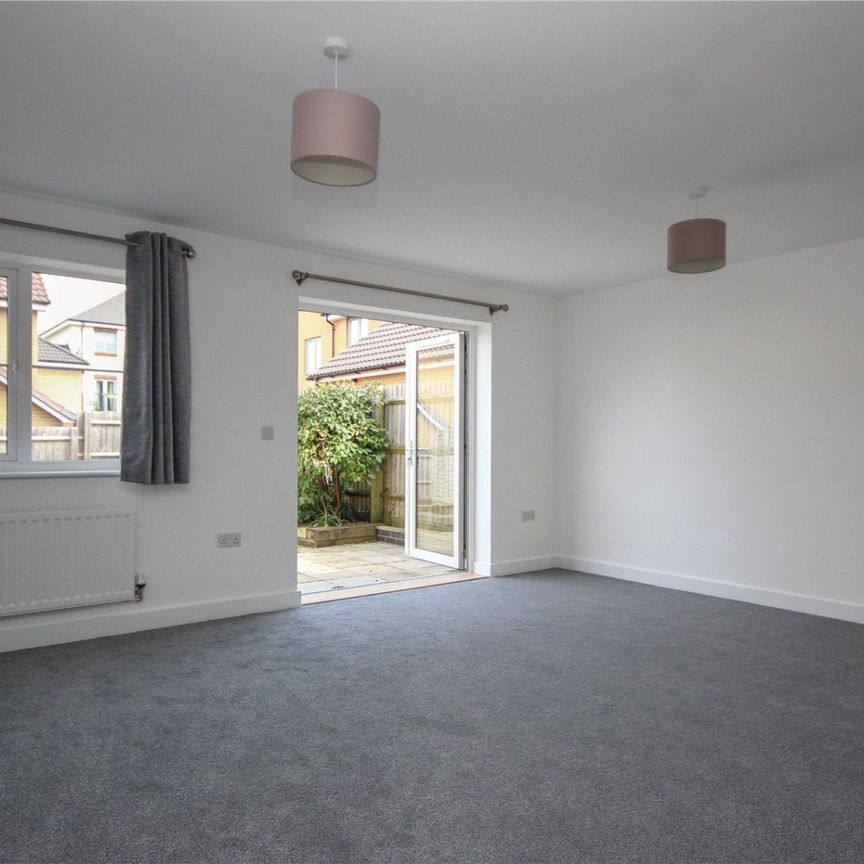 Oxleigh Way, - Photo 1