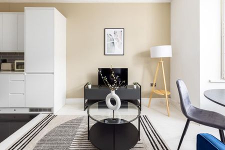 2 bedroom ground floor flat to rent - Photo 4