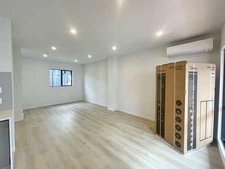 Modern Townhouse Great Location - Photo 2