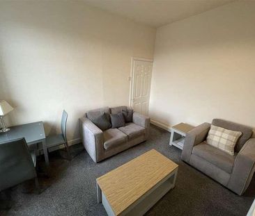 Park Road, Adlington, PR7 - Photo 3