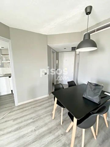 Piso en alquiler en Avinguda del Vuit d'Agost, 8 - Foto 4