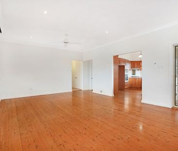Shellharbour Village Stunner, freshly painted through out - Photo 5