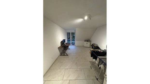 4½ Zimmer-Maisonettewohnung in Pfaffhausen (ZH), möbliert, auf Zeit - Photo 1