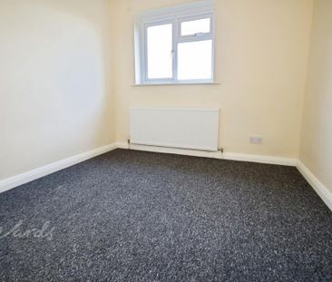 2 bedroom maisonette to rent - Photo 3