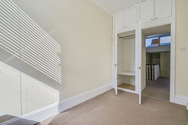 Devon Terrace - Photo 1