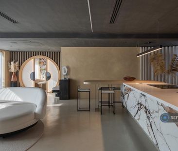 3 bedroom penthouse to rent - Photo 3
