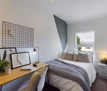 1 bedroom in a house share to rent - Photo 2