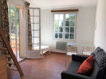 Appartement - Aix-En-Provence (13090) - 45 m² - - Photo 4