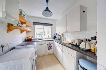 2 bedroom terraced house to rent - Photo 5