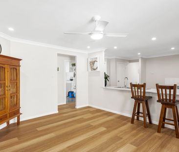 Immaculate Family Home Bordering Peaceful Reserve - Photo 2