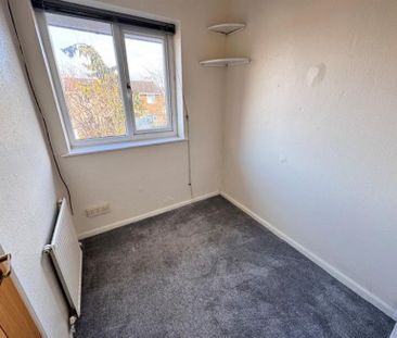 3 Bedroom Semi Detached To Let - Photo 6