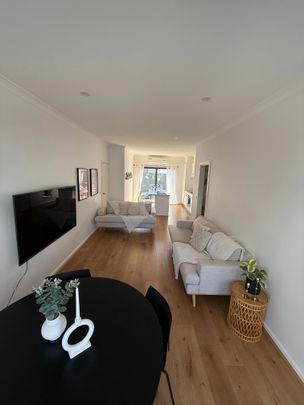 Cranbourne North - Photo 1