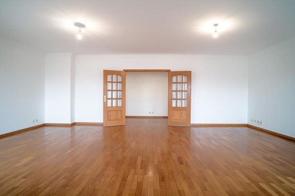 4 Bedroom Apartment with a view, Avenidas Novas, Lisboa - Photo 1